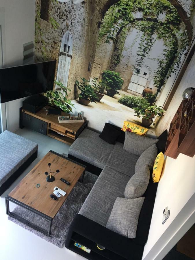 Tiny House With Private Pool